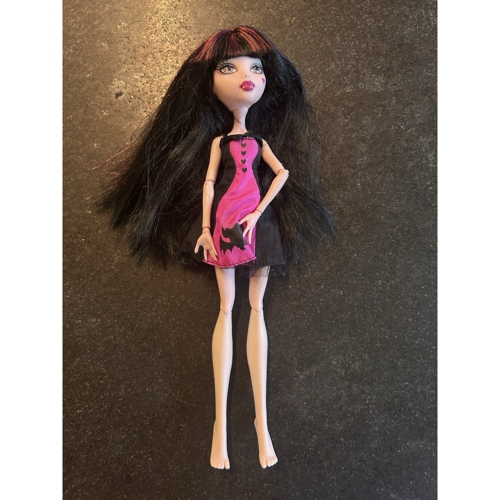 Monster High Draculaura G1 11" Original Die-Ner 2008